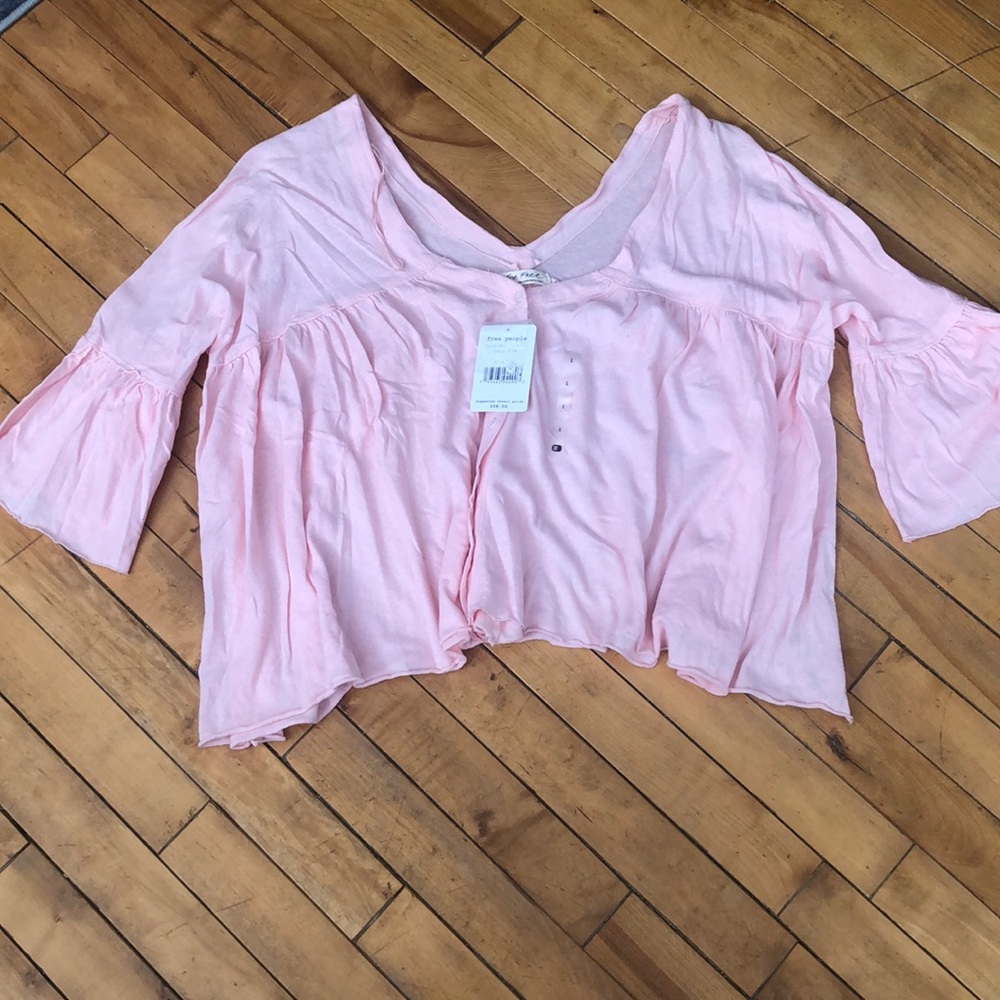 Free people flowy cropped blouse.